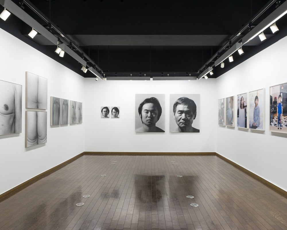 focus–feel–think – Installation View