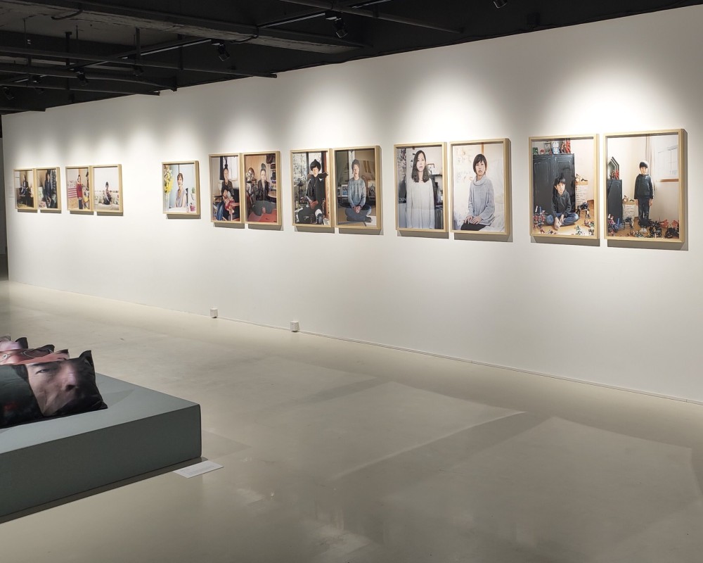 人間より大きな世界へ – Installation View